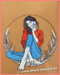 Embroidery file mobile girl...
